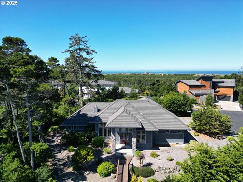 7 Fawn Ridge Ln, Florence, OR, 97439-9154 | Card Image