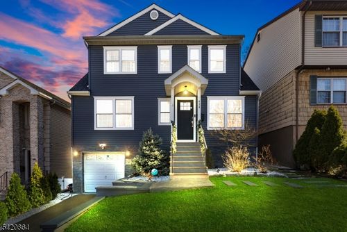 436 W Anderson St, Hackensack, NJ, 07601-1505 | Card Image