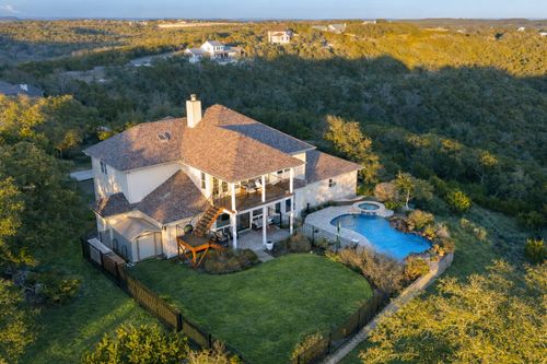 103 High Sierra Dr, Boerne, TX, 78006-9403 | Card Image