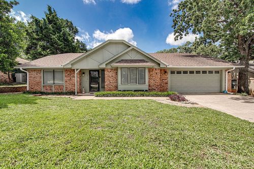 5714 Stage Line Dr, Arlington, TX, 76017-1125 | Card Image
