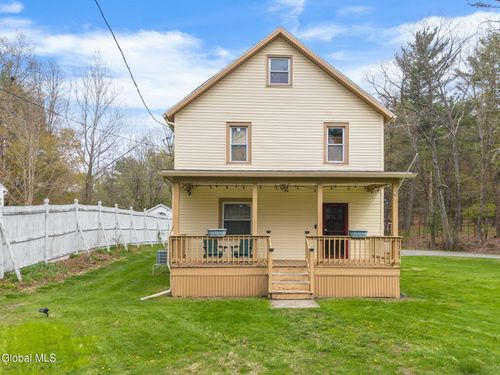 93 Chatham St, Nassau, NY, 12123-2700 | Card Image