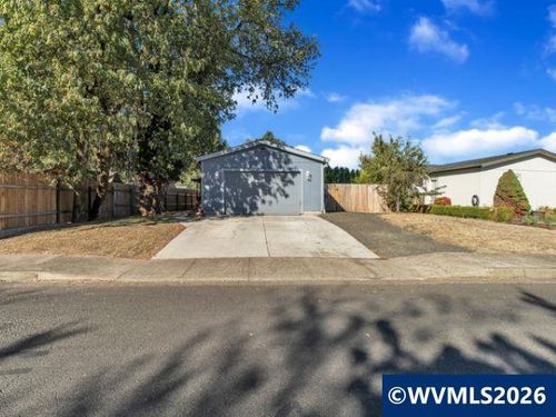 1997 Se Virginia Dr, Dallas, OR, 97338-2766 | Card Image