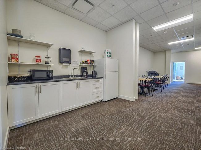 208 - 1020 Goderich St, Home with 0 bedrooms, 0 bathrooms and null parking in Port Elgin ON | Image 23