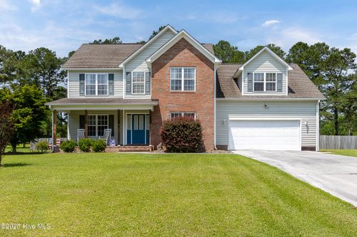 318 Rock Creek Dr S, Jacksonville, NC, 28540-9329 | Card Image
