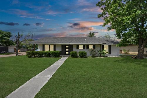931 Eastlake St, Houston, TX, 77034-1933 | Card Image