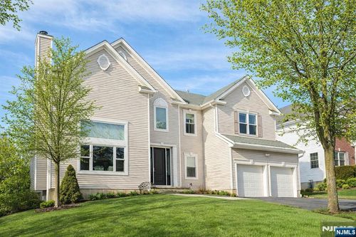 11 Winding Ridge Rd, Lake Hopatcong, NJ, 07849-1786 | Card Image