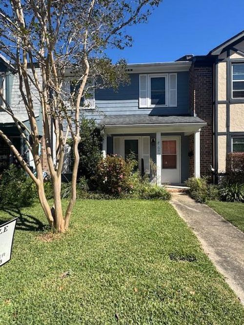 c-677 Buckhall Ct, Mount Pleasant, SC, 29464-3569 | Card Image