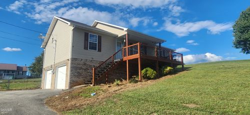 720 N Country Ln, Kodak, TN, 37764-1974 | Card Image