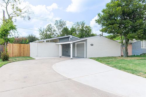 2635 Knotty Oaks Trl, Houston, TX, 77045-4712 | Card Image