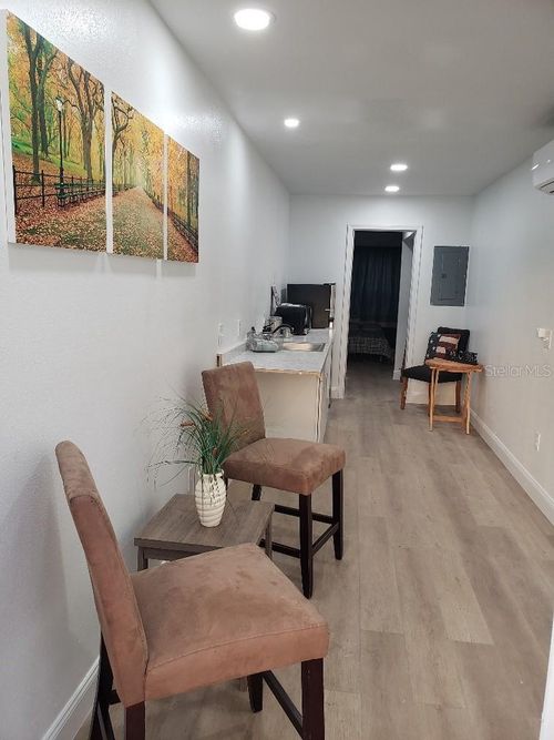 4090 78th Ave N, PINELLAS PARK, FL, 33781-2529 | Card Image