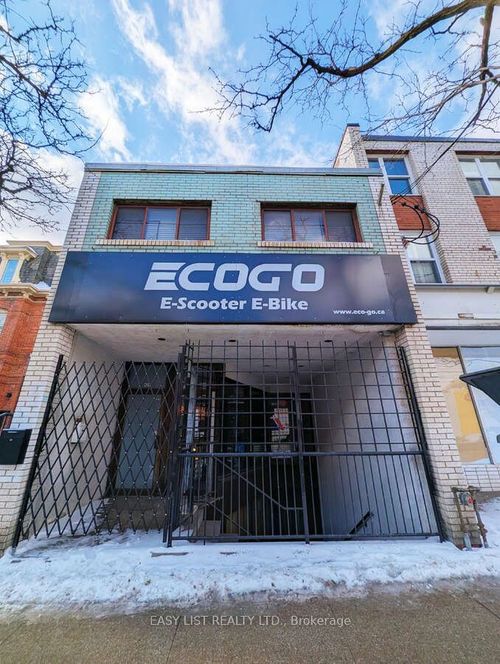 428 Parliament St, Toronto, ON, M5A3A2 | Card Image