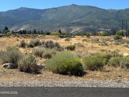 355 River Pines Dr, Verdi, NV, 89439-8157 | Card Image
