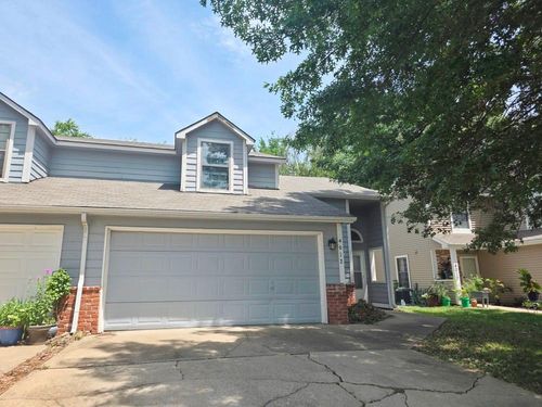 4012 Overland Dr, Lawrence, KS, 66049-4120 | Card Image
