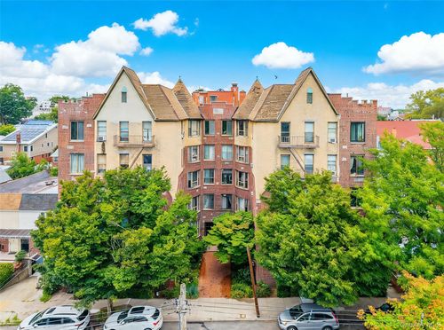 3f-147-37 Beech Avenue, New York, NY, 11355 | Card Image