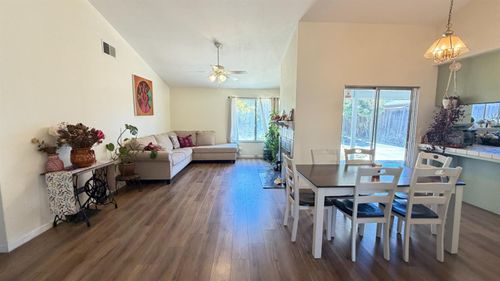 4504 Endicott Dr, Salida, CA, 95368-9195 | Card Image