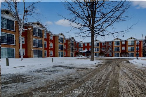 201-40 Pearl St, Smiths Falls, ON, K7A5B5 | Card Image