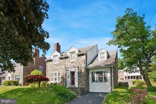 803 Dover Rd, WYNNEWOOD, PA, 19096-4051 | Card Image