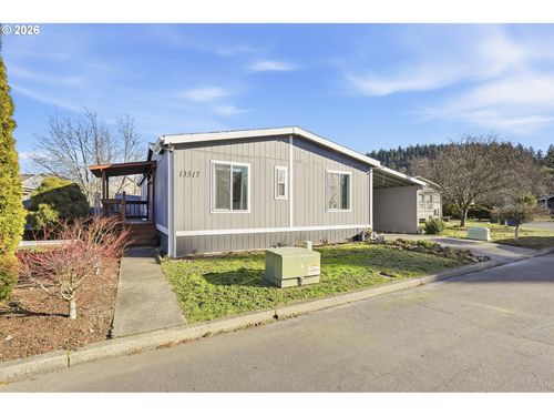 13517 Se Pardee Dr, Portland, OR, 97236-3984 | Card Image
