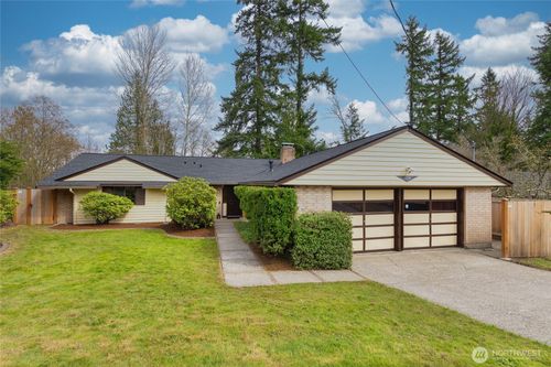 1208 172nd Ave Ne, Bellevue, WA, 98008-3014 | Card Image