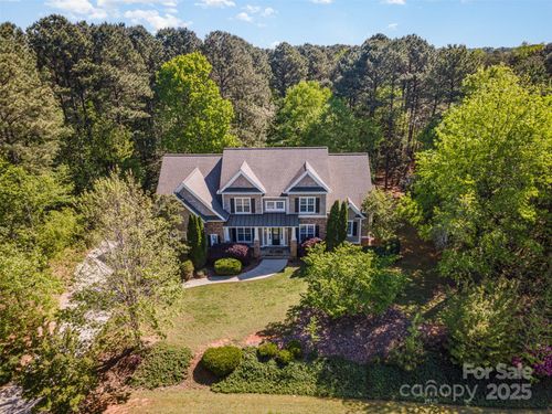 108 Barefoot Ln, Mooresville, NC, 28117-6721 | Card Image