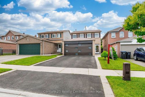 34 Niagara Pl, Brampton, ON, L6S4Y9 | Card Image
