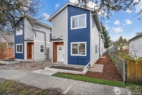 b-1051 S Thistle St, Seattle, WA, 98108-4456 | Card Image
