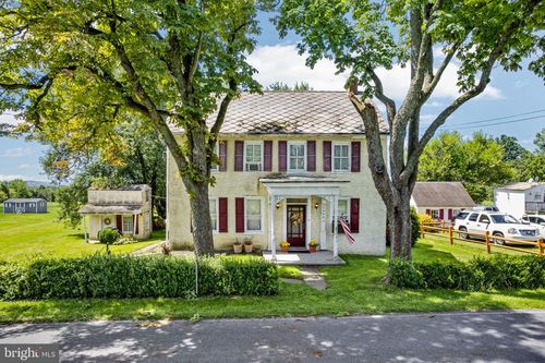 1908 Hoffmansville Rd, Frederick, PA, 19435-9719 | Card Image