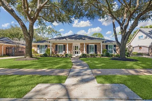 7902 Windswept Ln, Houston, TX, 77063-6134 | Card Image