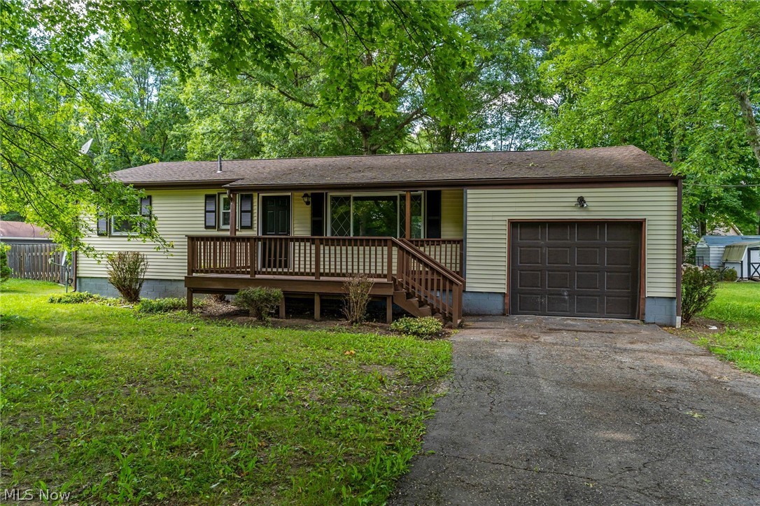 Carson Salt Springs Rd, Newton Falls, OH 44444