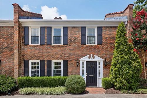 apt-22-4545 Wieuca Rd Ne, Atlanta, GA, 30342-3347 | Card Image