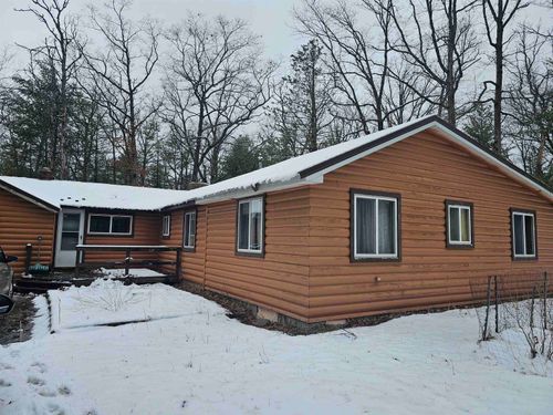 7243 East Dr, South Branch, MI, 48761-9668 | Card Image