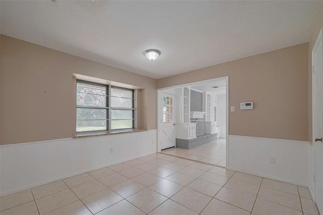 5711 Arenas Timbers Dr, House other with 4 bedrooms, 3 bathrooms and 2 parking in Humble TX | Image 12
