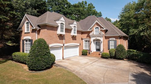 3132 Forest Shadows Dr, Chattanooga, TN, 37421-2865 | Card Image