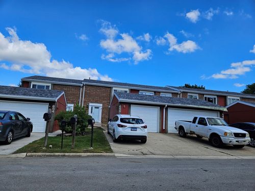650 Sundance Dr, Bolingbrook, IL, 60440-1743 | Card Image