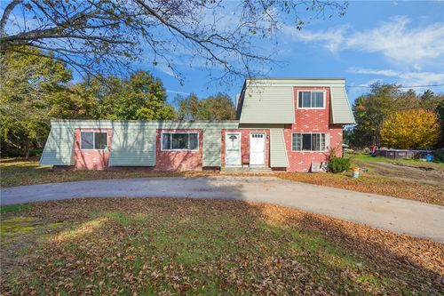 691 Dry Bridge Road, North Kingstown, RI, 02852 | Card Image