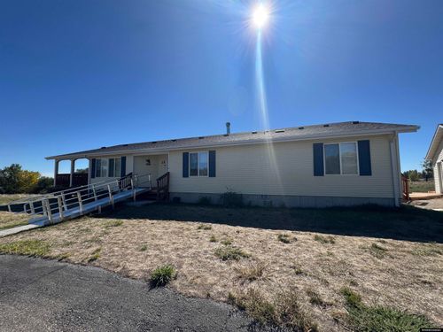 15 Charbonneau Dr, Riverton, WY, 82501-8955 | Card Image