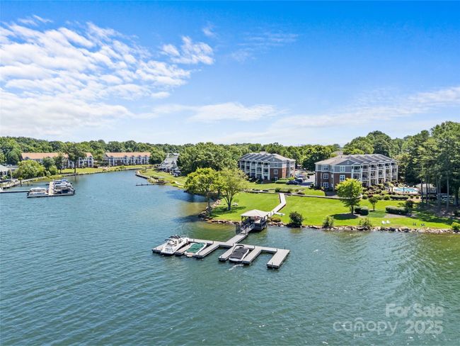 7845 Village Harbor Dr, Condo with 2 bedrooms, 2 bathrooms and null parking in Cornelius NC | Image 31