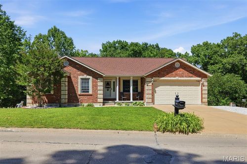 6061 Plantation Dr, Hillsboro, MO, 63050-3246 | Card Image