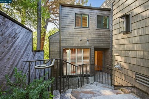 1975 Fair Ridge Ct, Walnut Creek, CA, 94597-2928 | Card Image