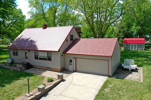 330 1st St W, Lake Lillian, MN, 56253 | Card Image