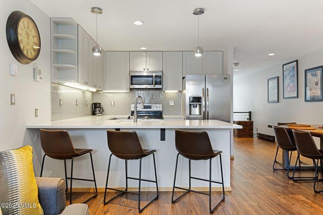 2311 - 1100 N Frontage Rd W, Condo with 2 bedrooms, 2 bathrooms and null parking in Vail CO | Image 11