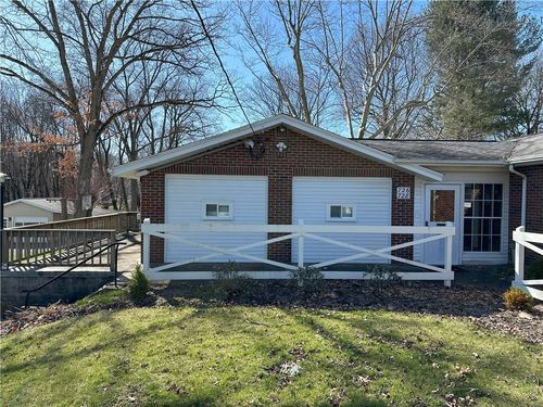 726 N Pike Rd, Cabot, PA, 16023-2222 | Card Image