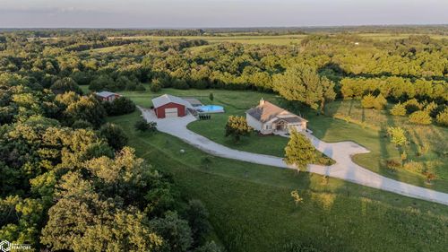 33650 H Avenue, Earlham, IA, 50072 | Card Image