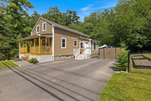122 N Main St, Salem, NH, 03079-1821 | Card Image