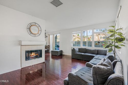 unit-f-2916 Esperanza Way, Simi Valley, CA, 93063-1665 | Card Image