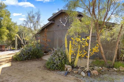 40707 Intrepid Rd, Hemet, CA, 92544 | Card Image