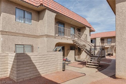251-4300 N Lamont St, Las Vegas, NV, 89115-2430 | Card Image
