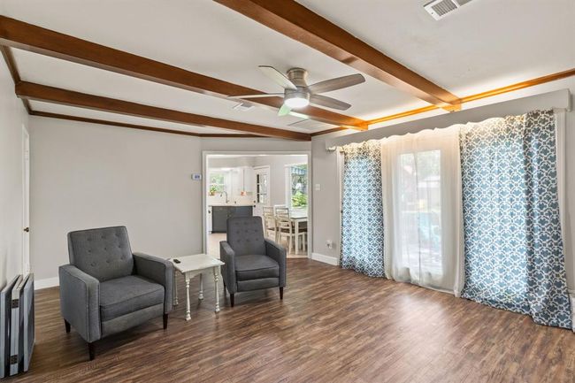 211 Cedar Ln, House other with 4 bedrooms, 2 bathrooms and 2 parking in El Lago TX | Image 16