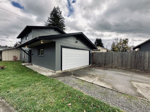 898 Mill St, Kelso, WA, 98626 | Card Image