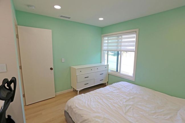 4655 Columbia River Ct, Townhouse with 4 bedrooms, 3 bathrooms and 2 parking in San Jose CA | Image 40